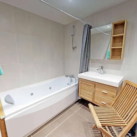 Charming With View On Mont Blanc Chalet Peisey-Nancroix