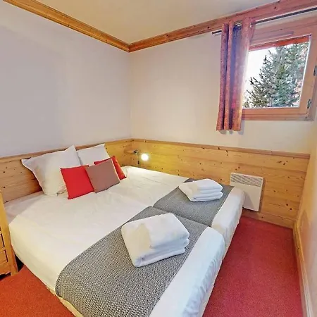 Charming With View On Mont Blanc Chalet