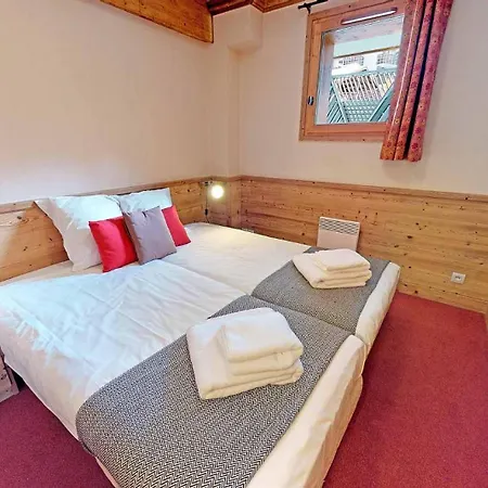 Charming With View On Mont Blanc Chalet