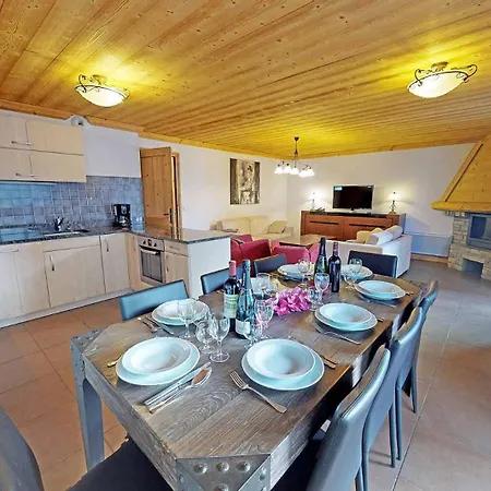 Charming With View On Mont Blanc Chalet *