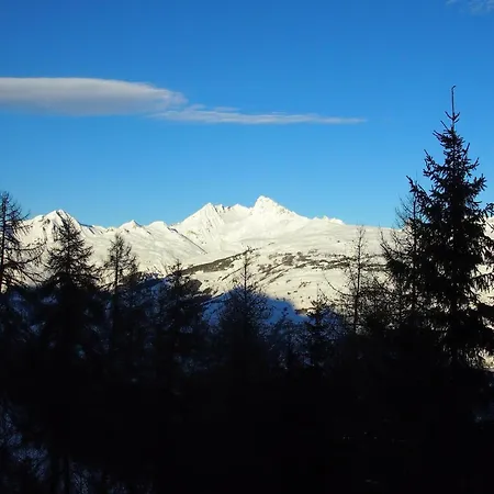 Charming With View On Mont Blanc Chalet *