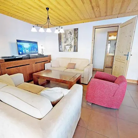 Charming With View On Mont Blanc Alpehytte *