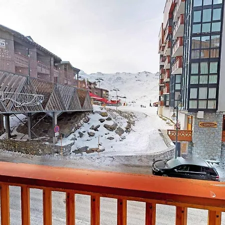 Charming With View On Mont Blanc Chalet *